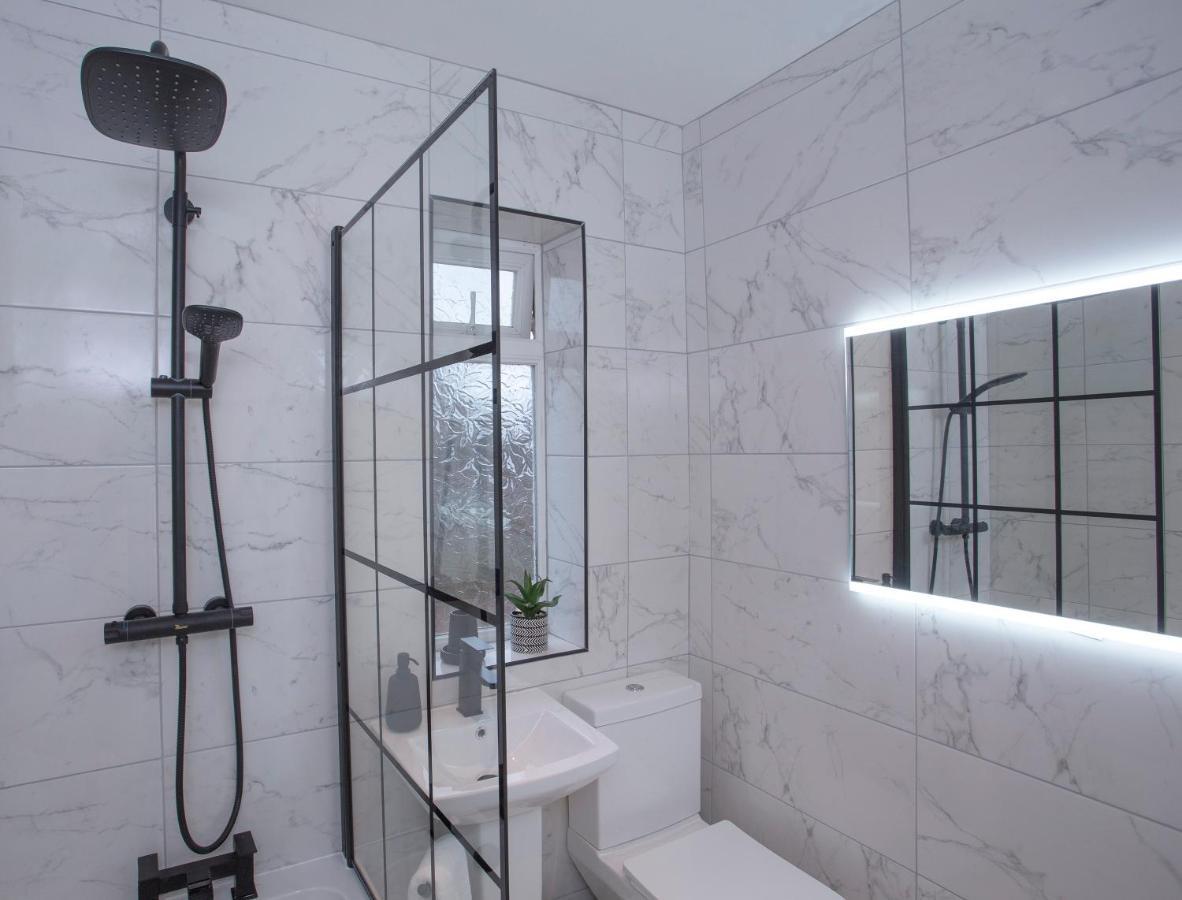 The Belfast Boutique Central Cozy Sleeps7 (Adults Only) エクステリア 写真