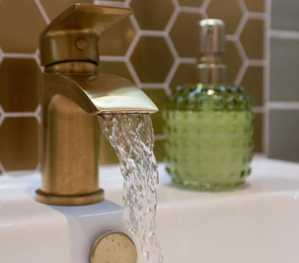 The Belfast Boutique Central Cozy Sleeps7 (Adults Only) エクステリア 写真